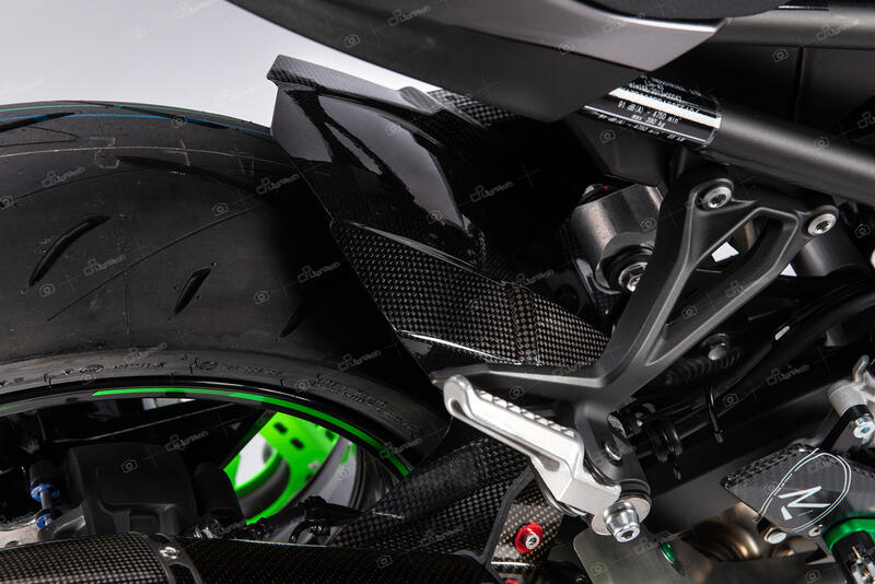 Parafango Post. In Carbonio per Kawasaki Lucido