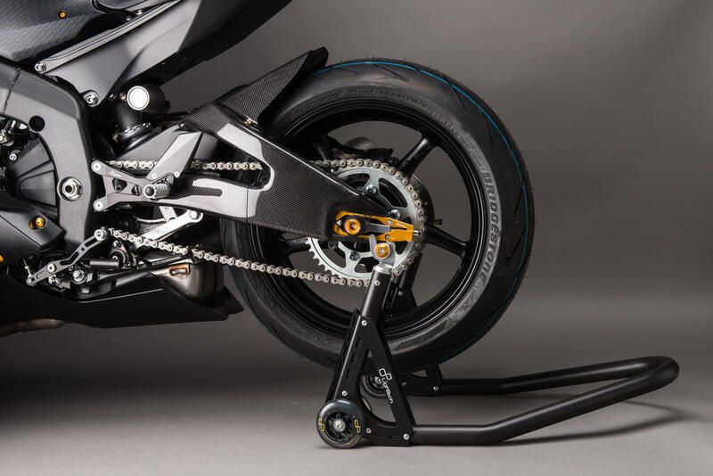 Protezioni Forcellone In Carbonio (Coppia) per Yamaha Lucido