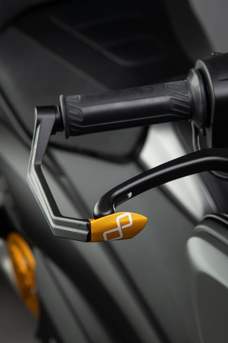 Protezione Leva Freno In Alluminio - Interasse 132 Mm / Terminale Colorato Oro