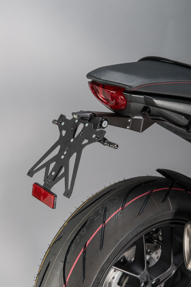 Kit Portatarga Regolabile per Honda NeroA2