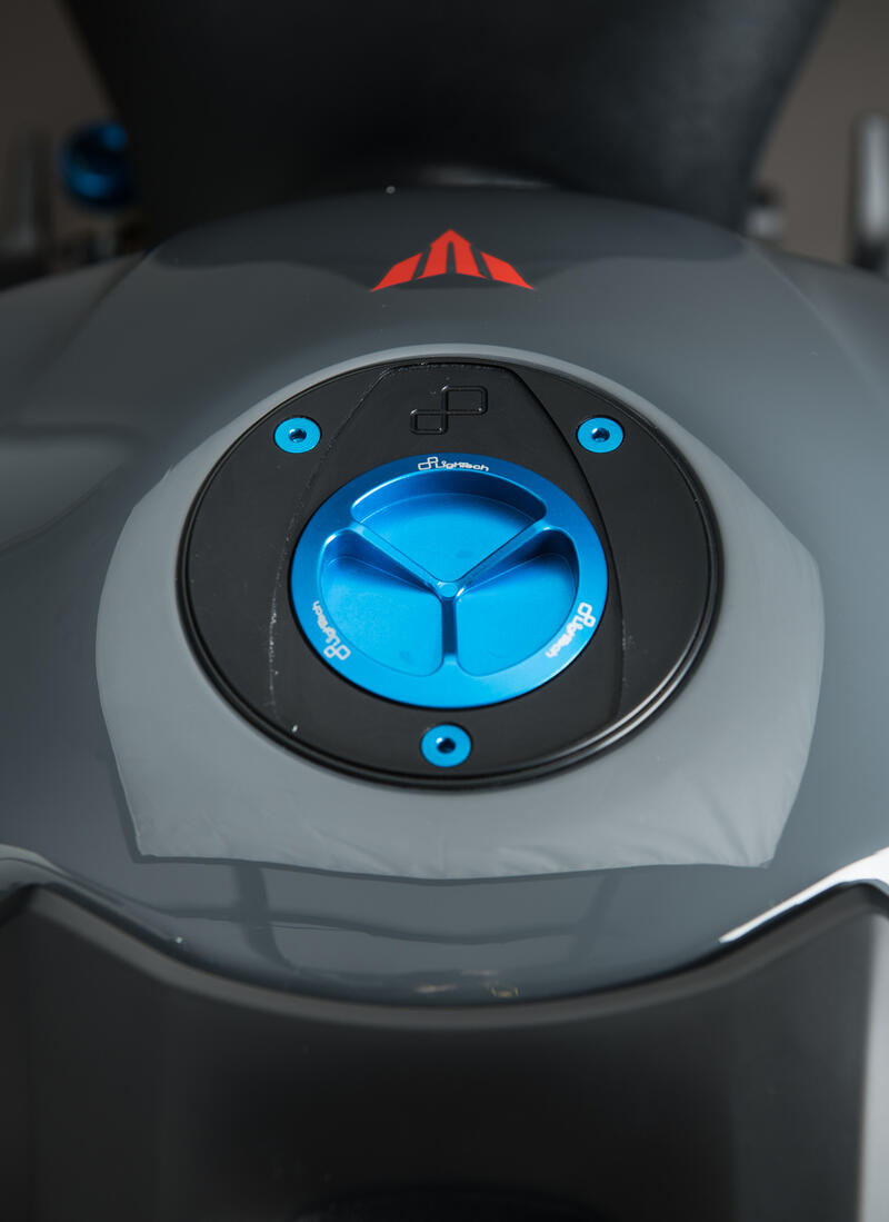 Tappo Serbatoio Con Chiusura A Vite per Kove, Ducati, Yamaha Cobalto