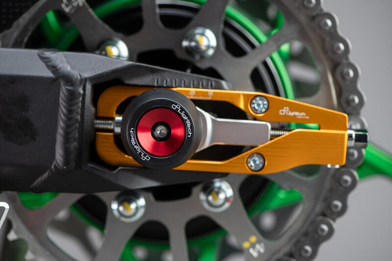 Wheel Axle Sliders Kit for Kawasaki Rosso